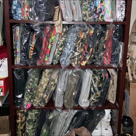 Bape - Picture 2 of 2